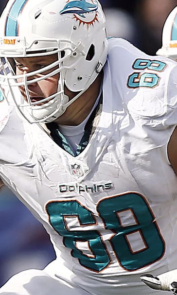 Bills sign Incognito, key figure in bullying scandal